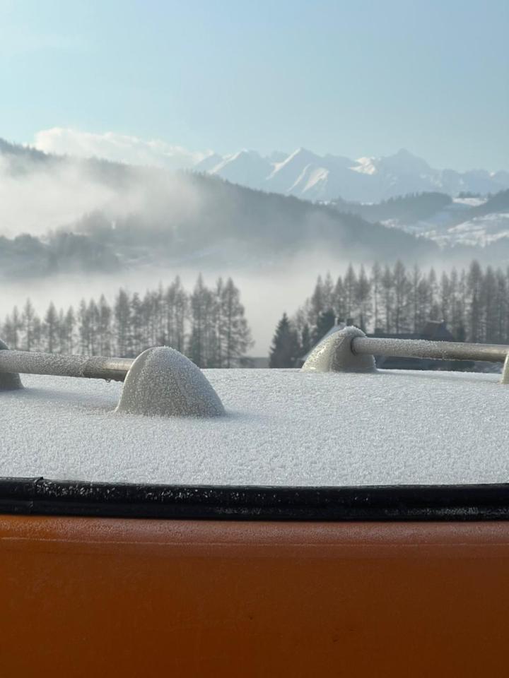 Houten Vakantiewoning "Reisnaarpolen" Royaal Ontbijt, Sauna En Hottub Czarna Góra エクステリア 写真