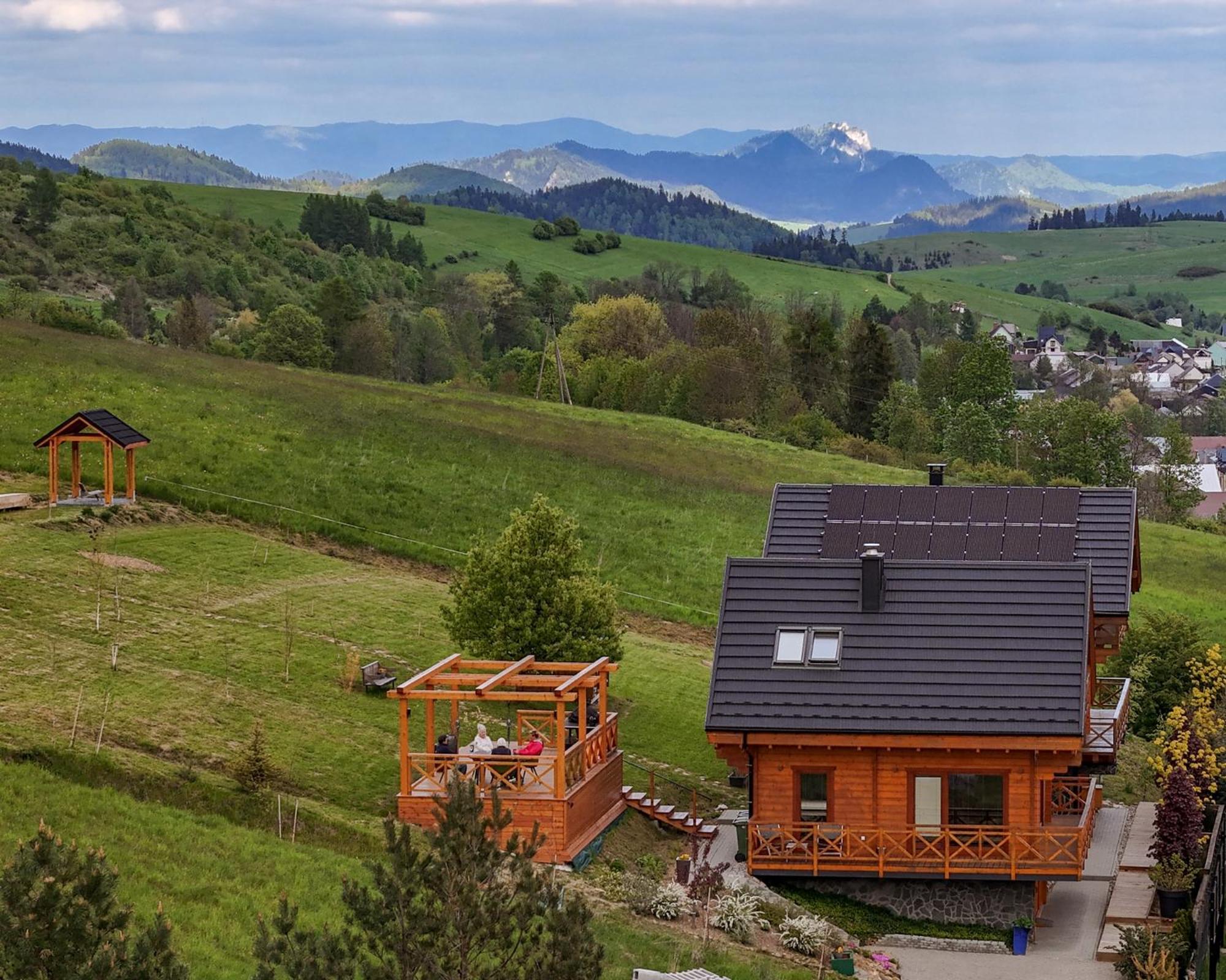 Houten Vakantiewoning "Reisnaarpolen" Royaal Ontbijt, Sauna En Hottub Czarna Góra エクステリア 写真