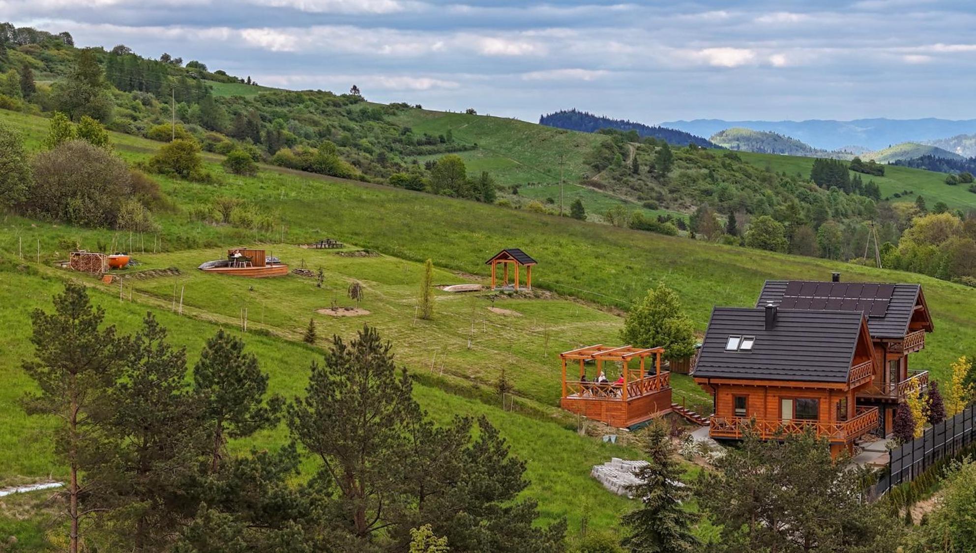 Houten Vakantiewoning "Reisnaarpolen" Royaal Ontbijt, Sauna En Hottub Czarna Góra エクステリア 写真